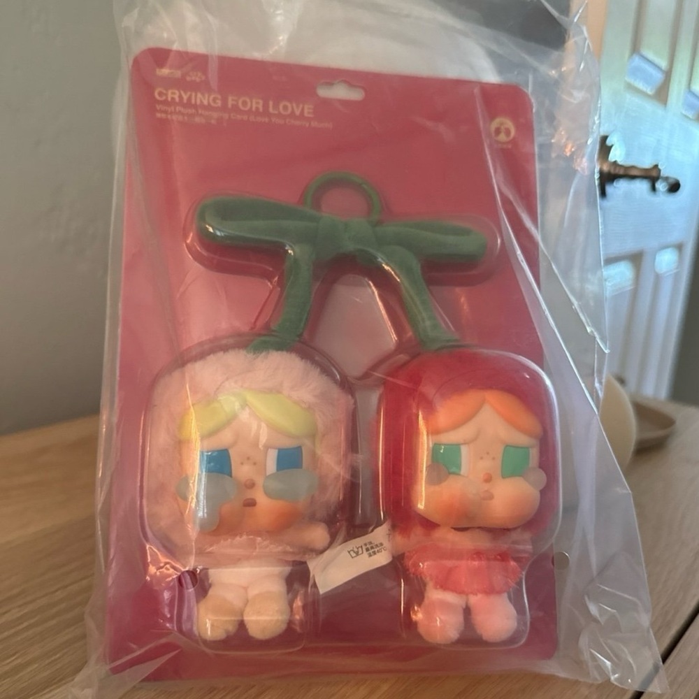 Pop Mart Cry Baby Crying For Love - Vinyl Plush Hanging Card
